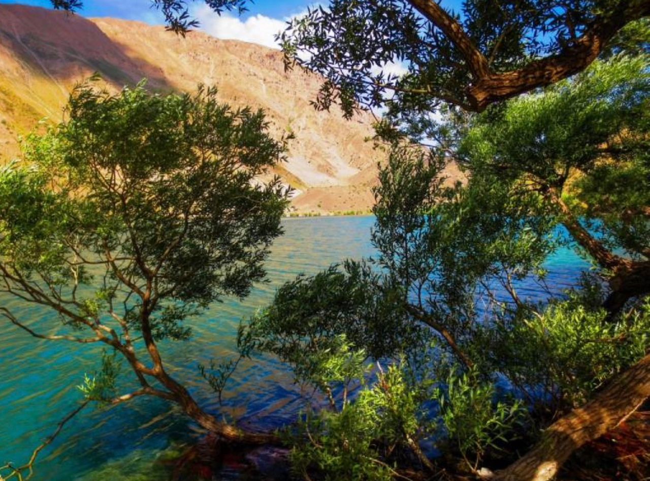 دریاچه گهر - جاذبه گردشگری الیگودرز نزدیک هتل آبشار آبسفید